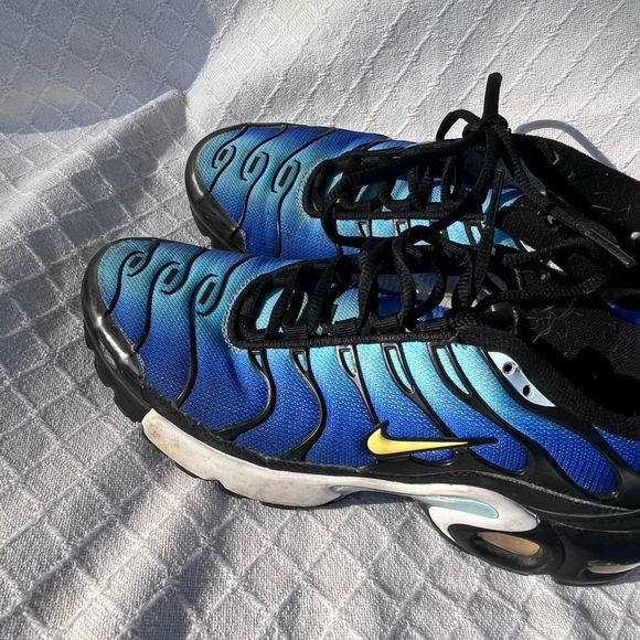 NIKE AIR MAX PLUS HYPER BLUE 2018 - Picture 4 of 14
